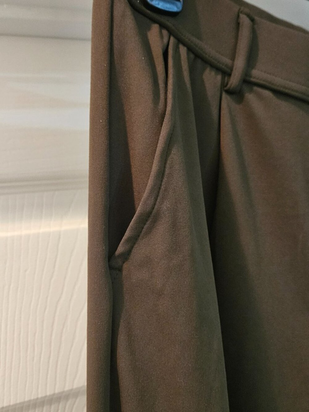 Halara work pants - Picture 2 of 11